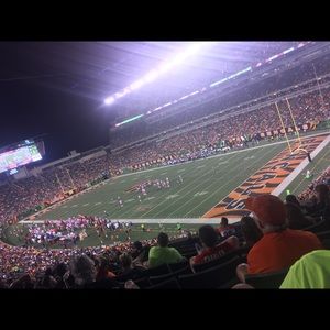 Meet your Posher, Lindsey